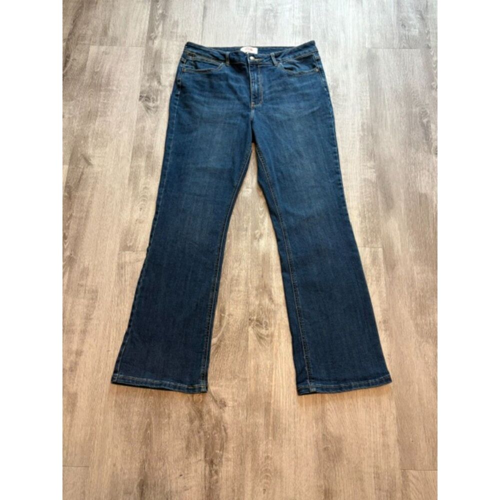 WRANGLER Blue Denim Jeans Women's 14/34 Bootcut Dark Rinse